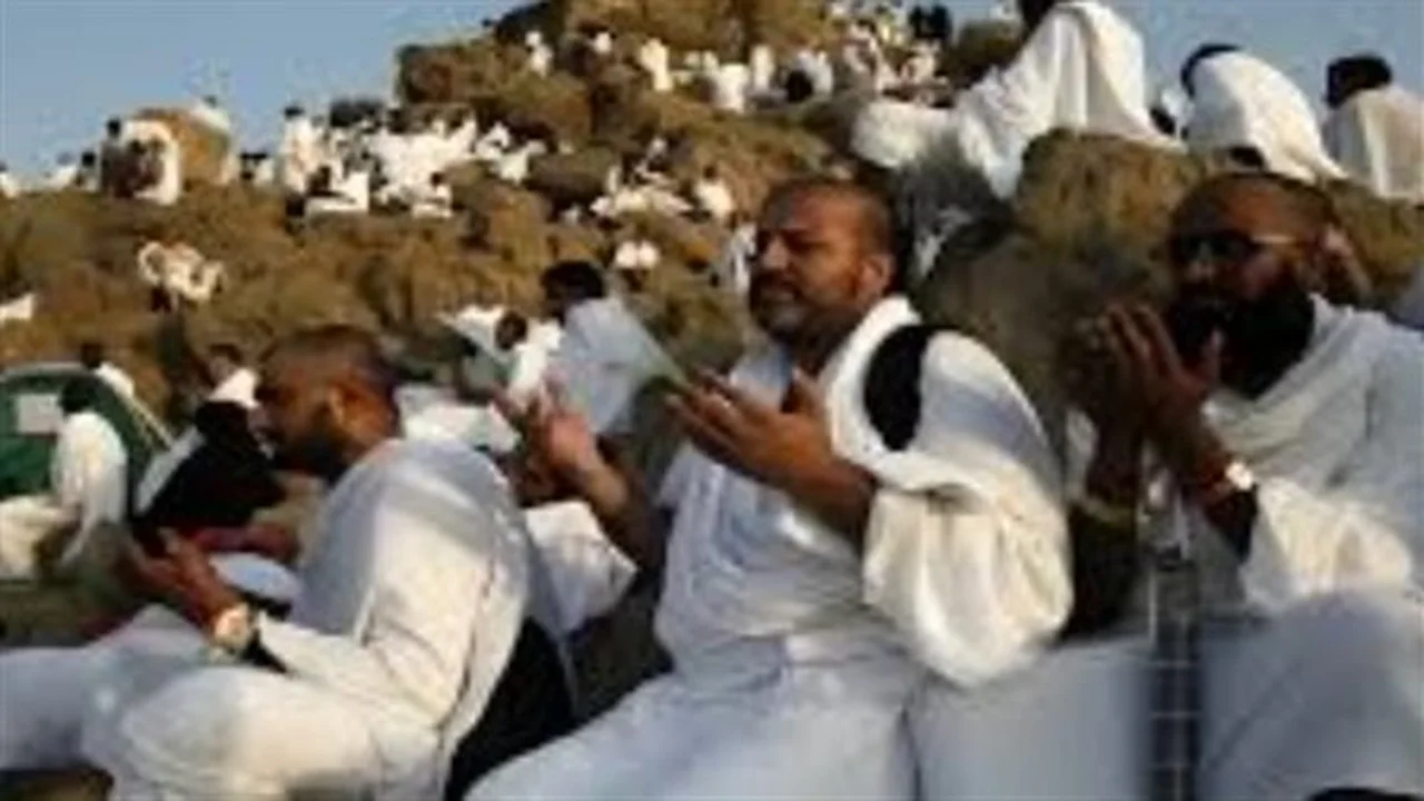 تكبيرات العيد.. تعرف على الصيغة الصحيحة لأداء الشعائر